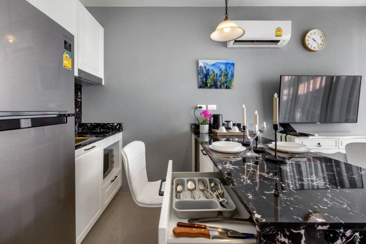 Palmyrah Surin, Modern 1Br With Terrace, 150 Meters To Surin Beach Экстерьер фото